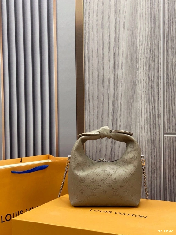 Cheap PM KNOT LOUIS VUITTON WHY 0717